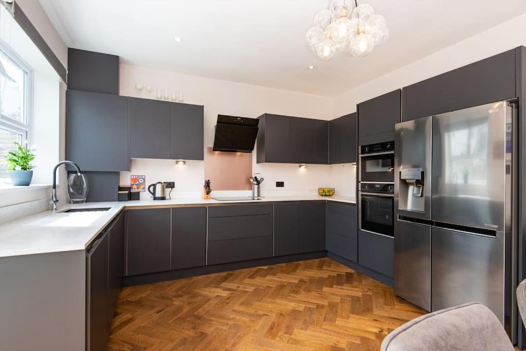 Vila Newly Renovated Victorian House With Free Parking Hove Exteriér fotografie