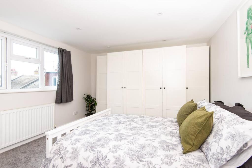 Vila Newly Renovated Victorian House With Free Parking Hove Exteriér fotografie